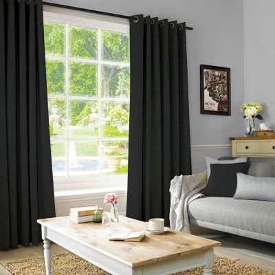 OSTRICH BLACK Curtain